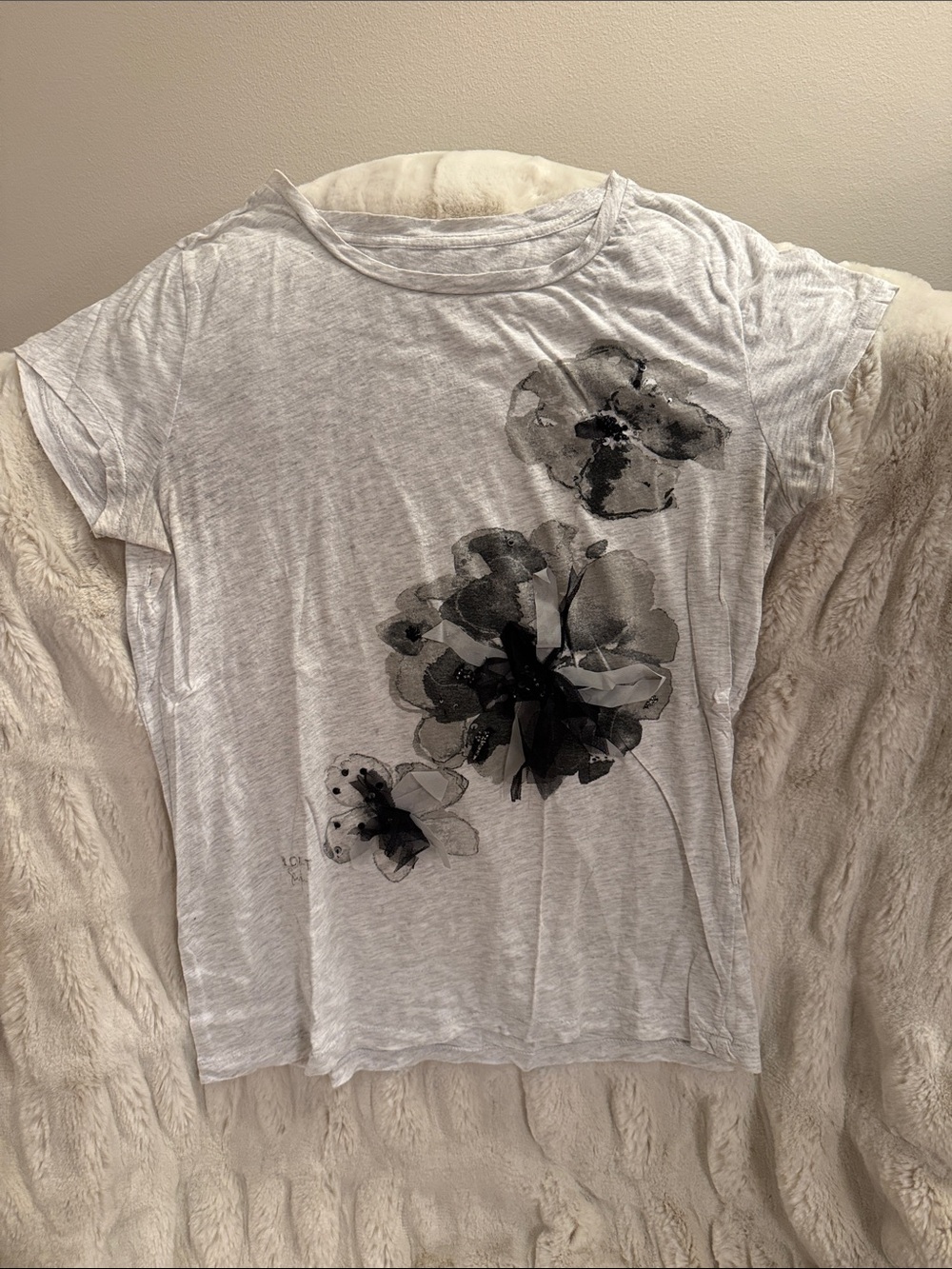 Ann Taylor loft Women's Light Gray T-shirt with Floral Embellishments